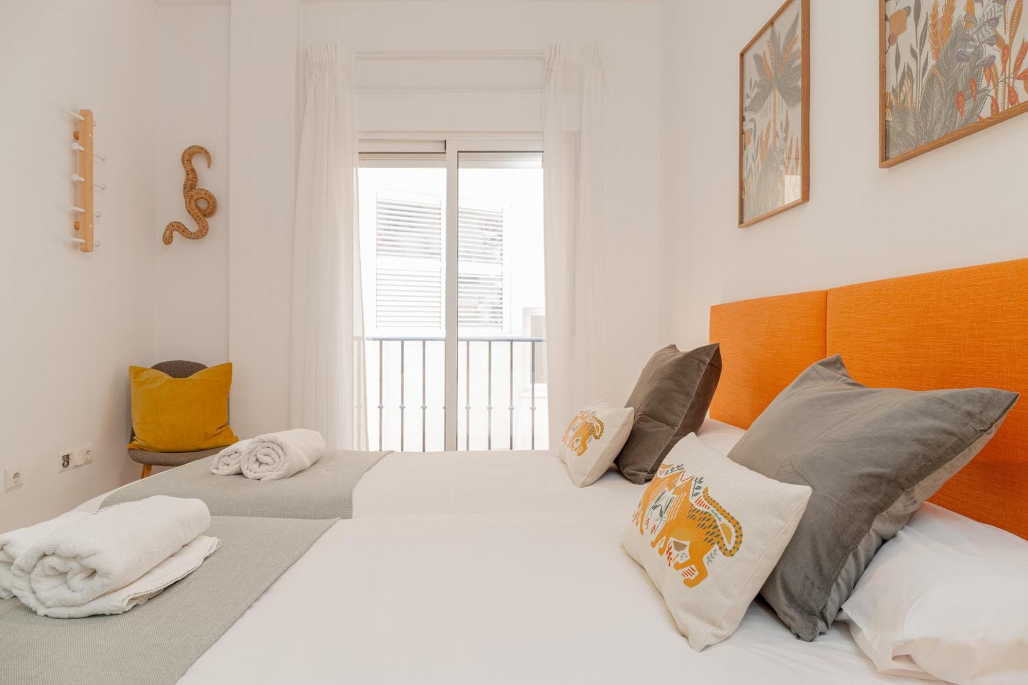 C21 Trendy 2 Bdr & Parking Downtown Apartment Málaga Exterior foto